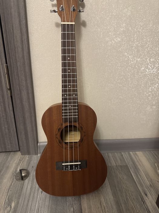 укулеле инструмент