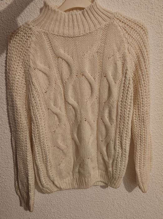 Pulover alb gros