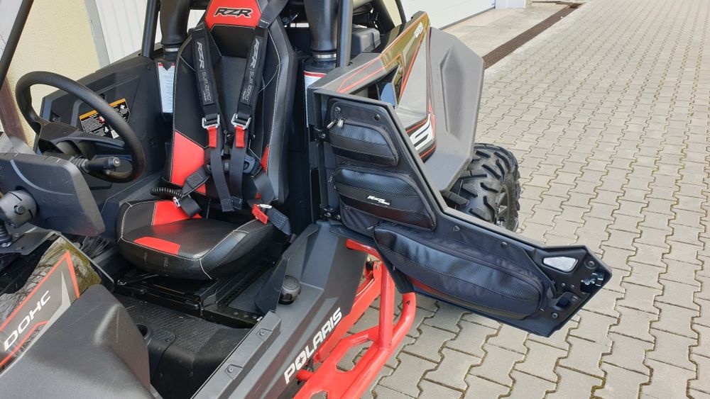 Polaris RZR RS1 1000cc
