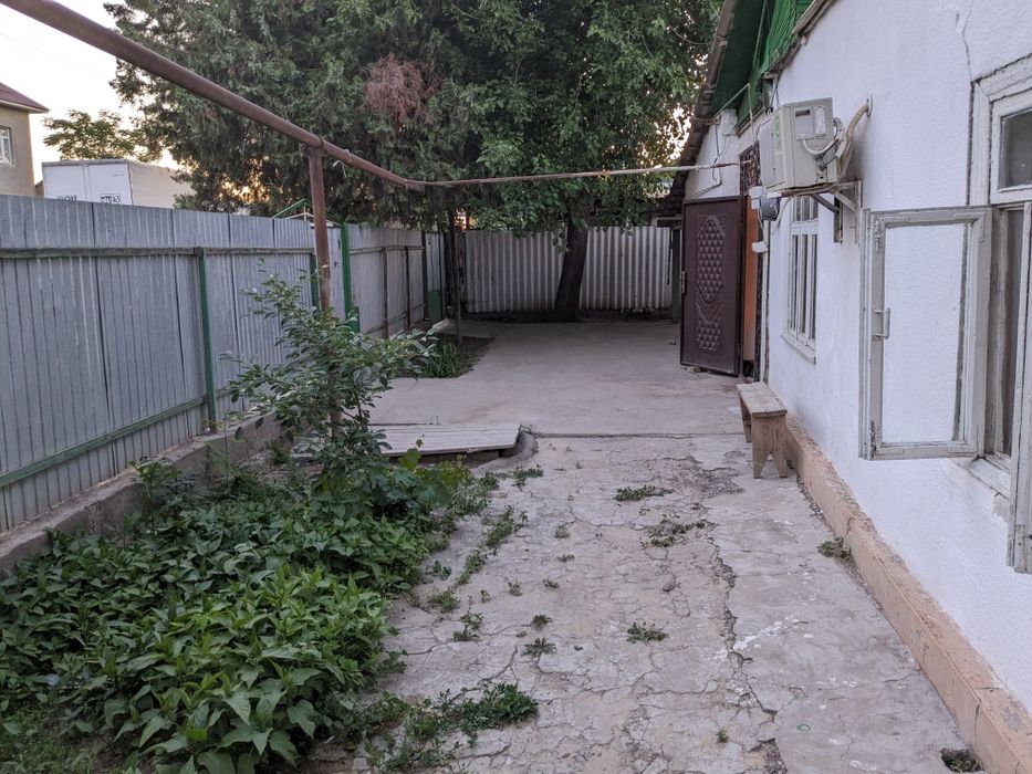 Продаеться дом 6.5 соток