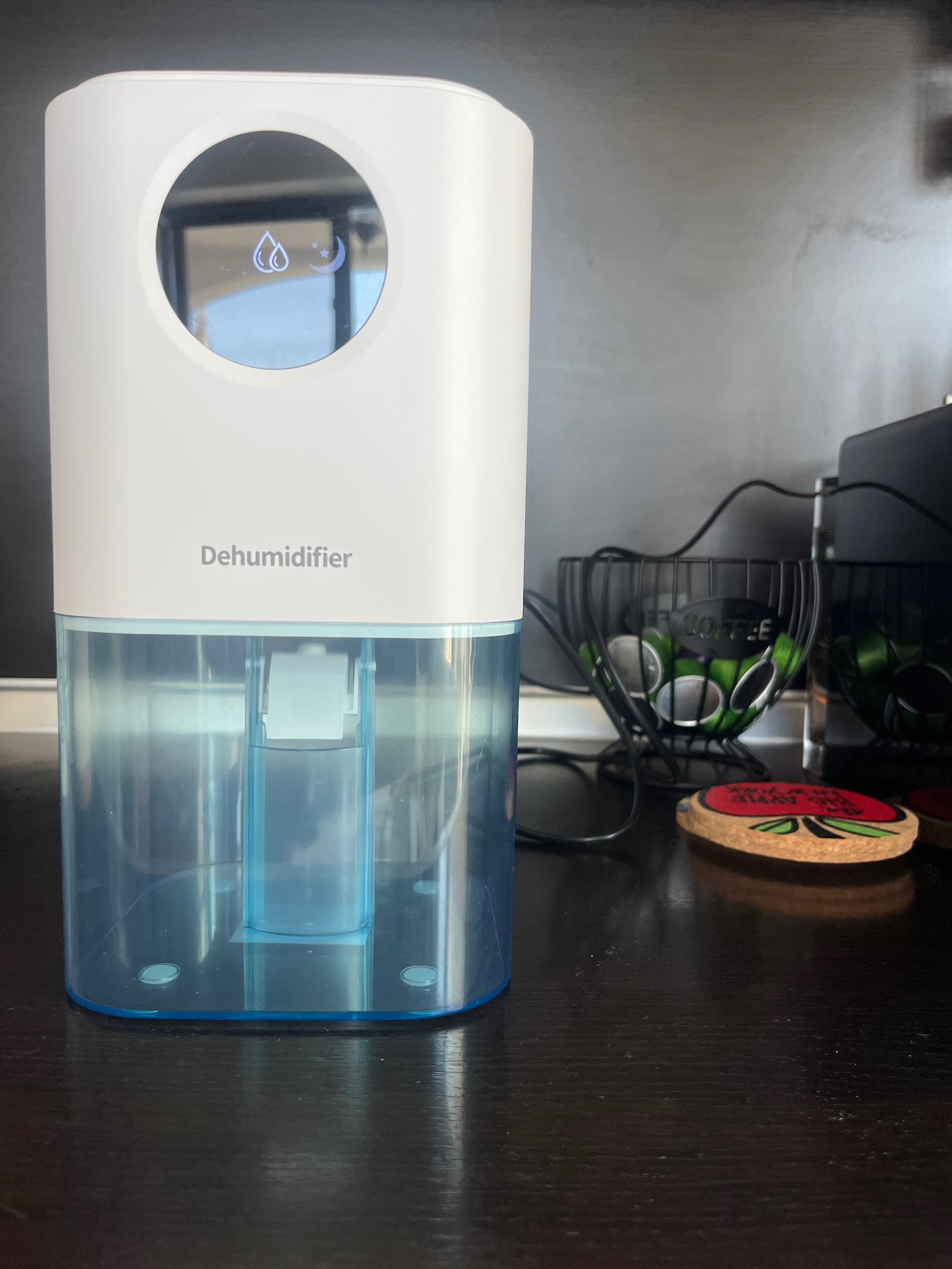 Влагоабсорбатор / обезвлажнител / влагоуловител ANOEPUY Dehumidifier