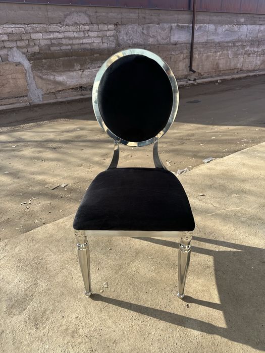 Eng zamonavi stol stullar ijarasi