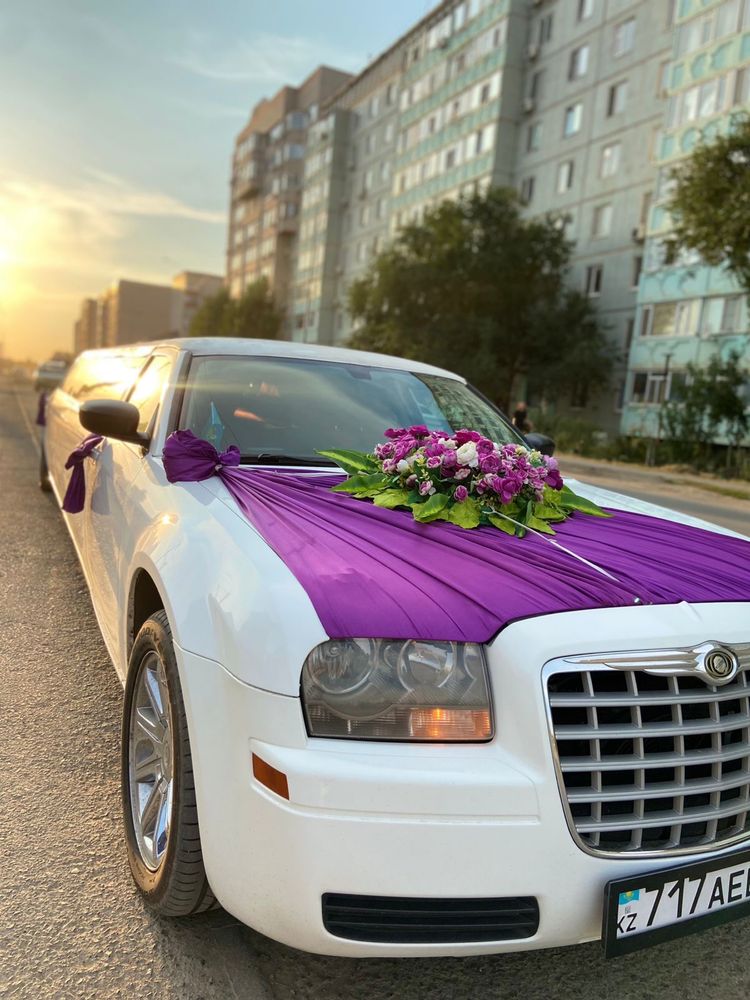 Лимузин кортеж выписка свадьба гулянки