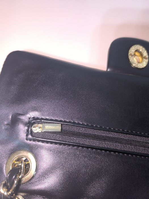 Geanta Chanel black