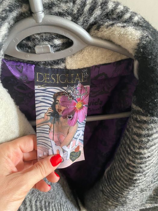 Оригинално палто. Desiqual