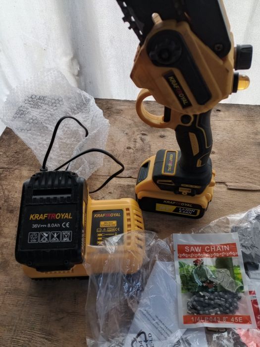 Ръчена  аклуматорна резачка за части