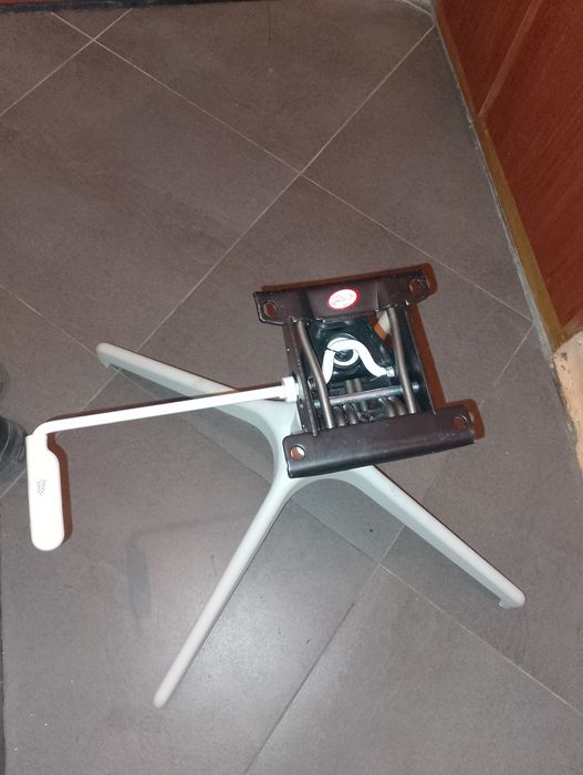 Части за офис стол