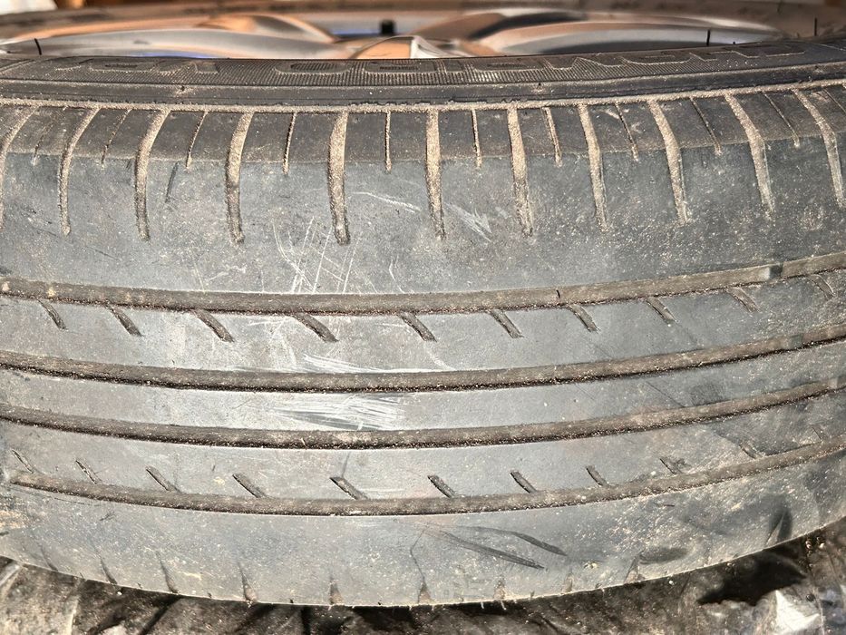 Cauciuc si jante auminiu