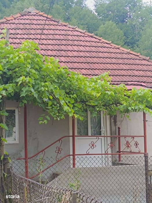 Casa de vânzare