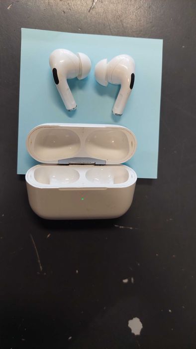 Слушалки Apple Airpods PRO Gen 1