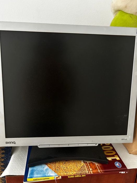 Продам Манитор Benq