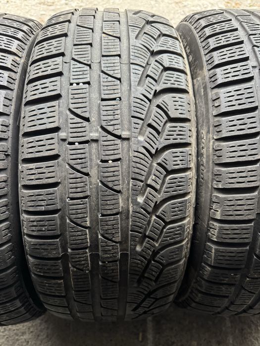 225/45/17 M+S , Set PIRELLI