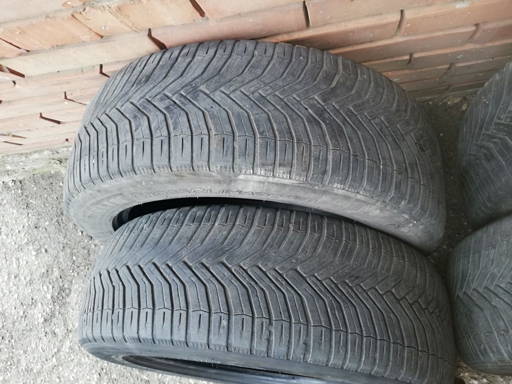 Всесезонни гуми Michelin CROSSCLIMATE 215/55/18