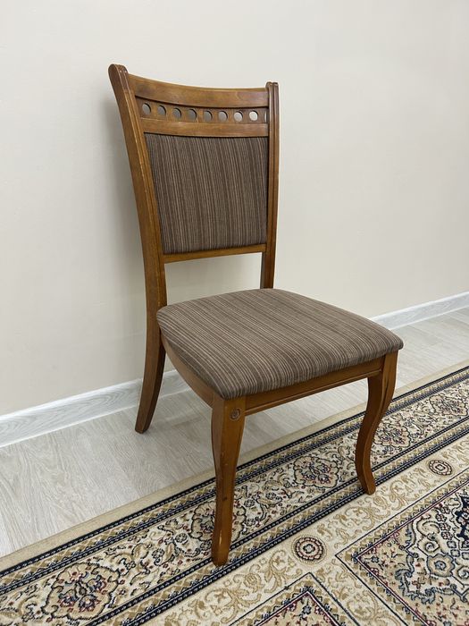 Продам стулья 6 шт