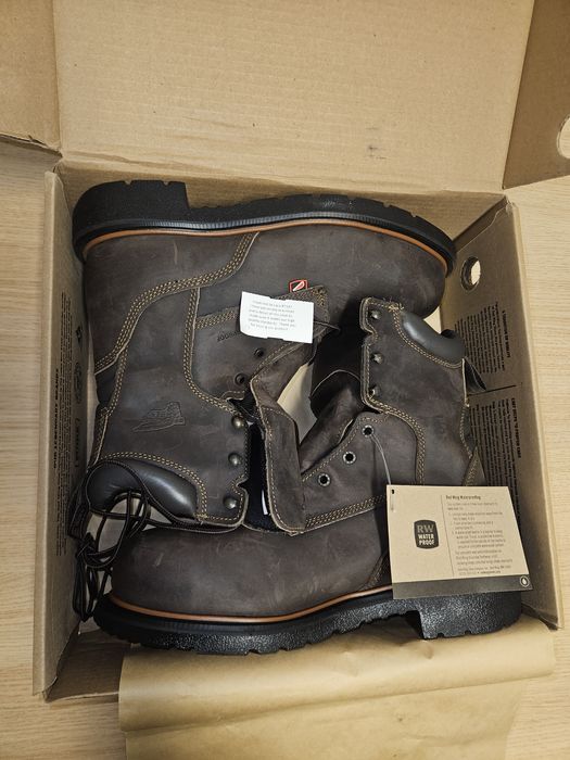 Продаю ботинки мужские Redwing