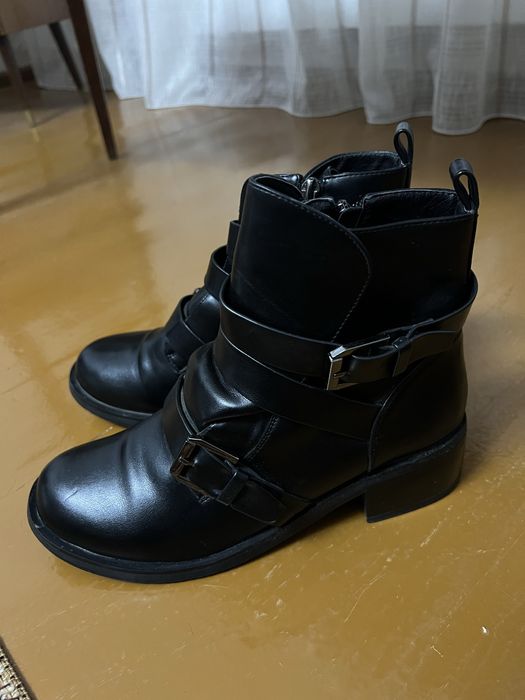 Осенние ботинки женские