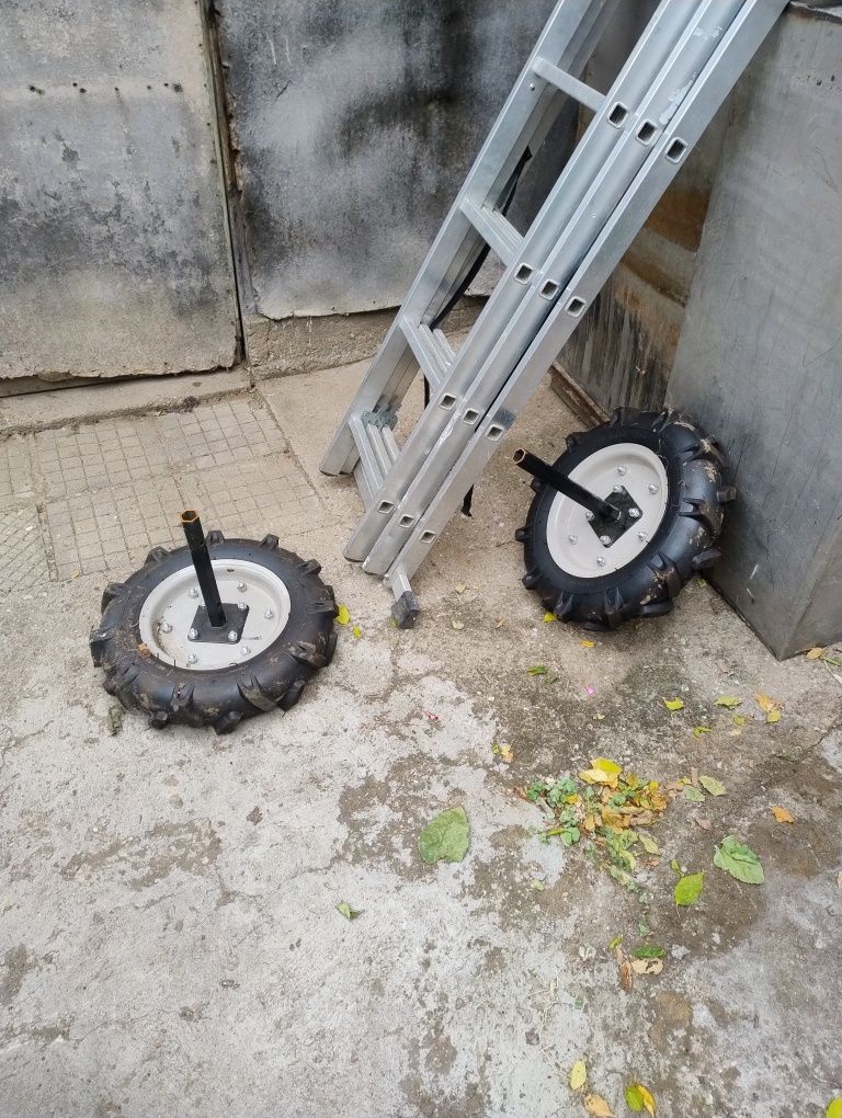 Продавам Мотоблок.