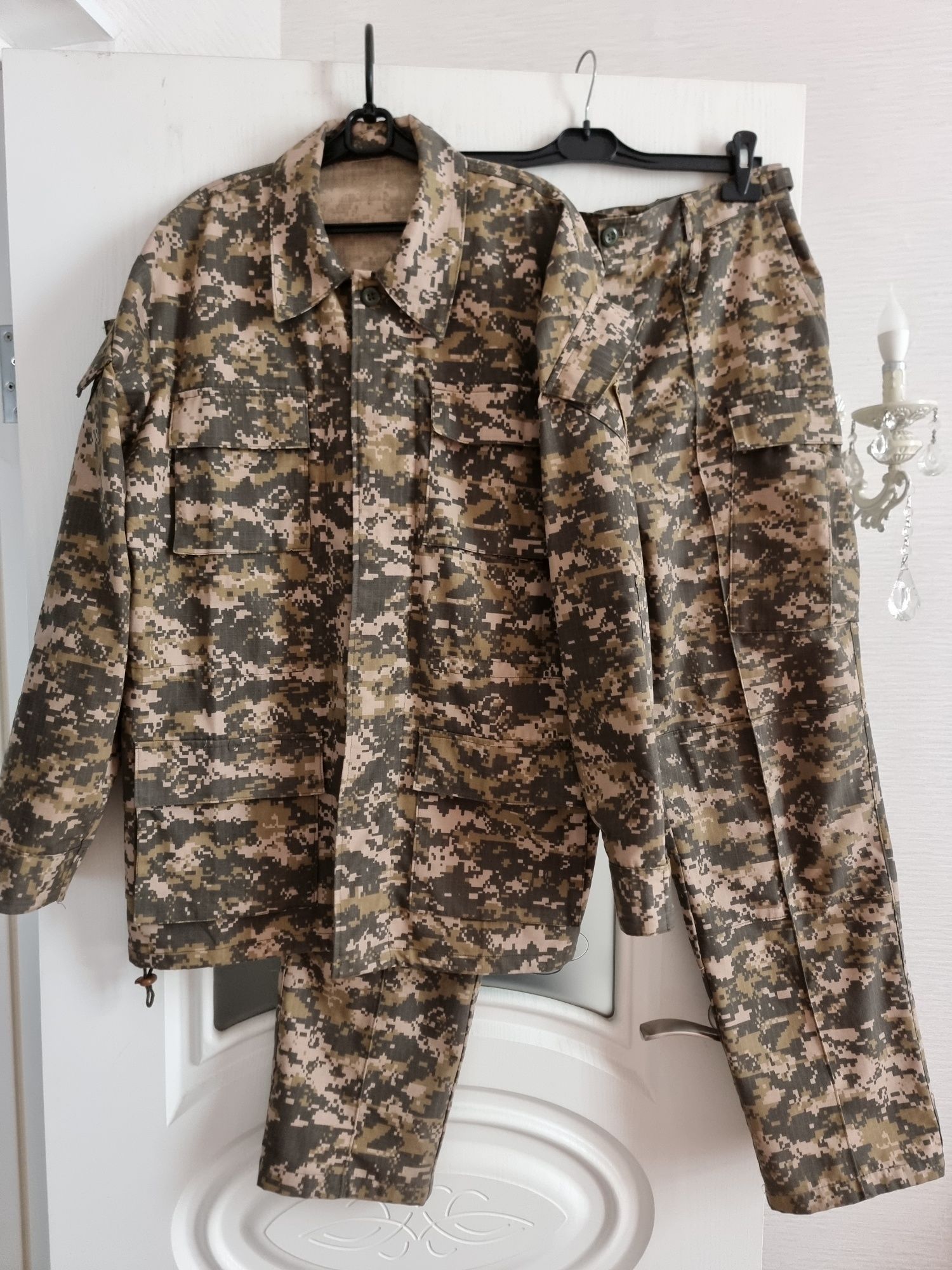 Продам Школьную военную форму НВП