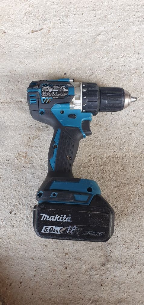 Autofiletanta/masina de gaurit Makita DDF484