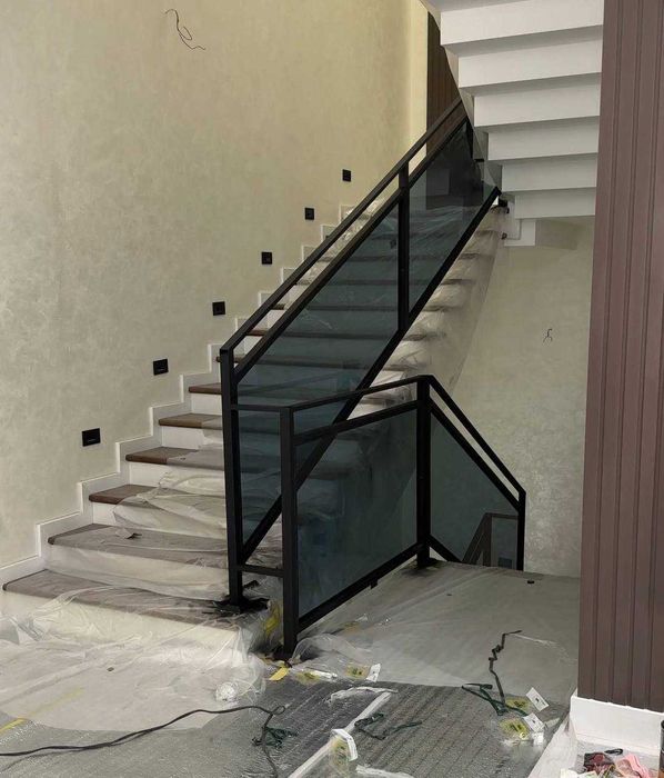 Перила из металлического профиля