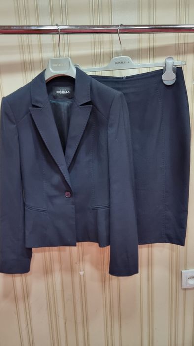 Женский костюм DONZELLA