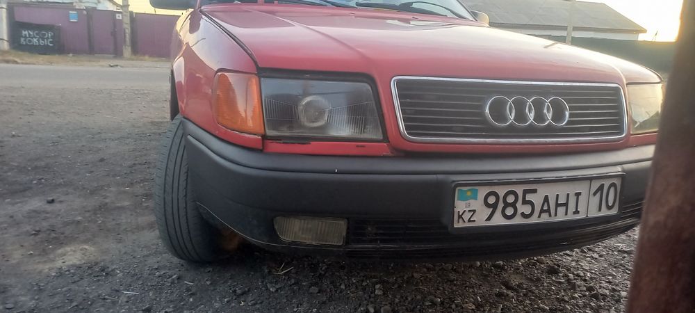 Продам ауди 100 с4