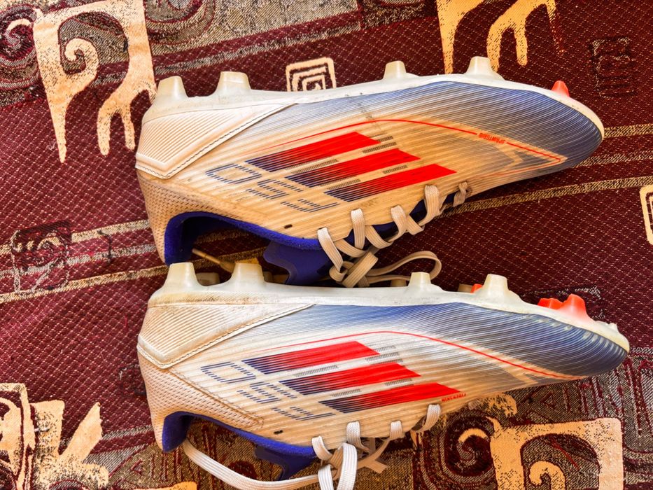 Бутонки Adidas номер 39 1/3