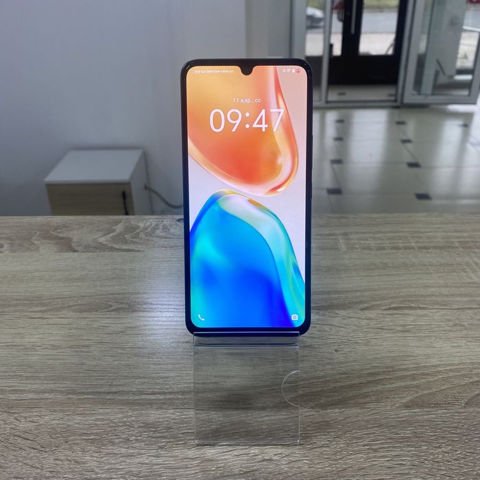 С32 / Сотовый телефон Vivo V25 256GB / sk152238