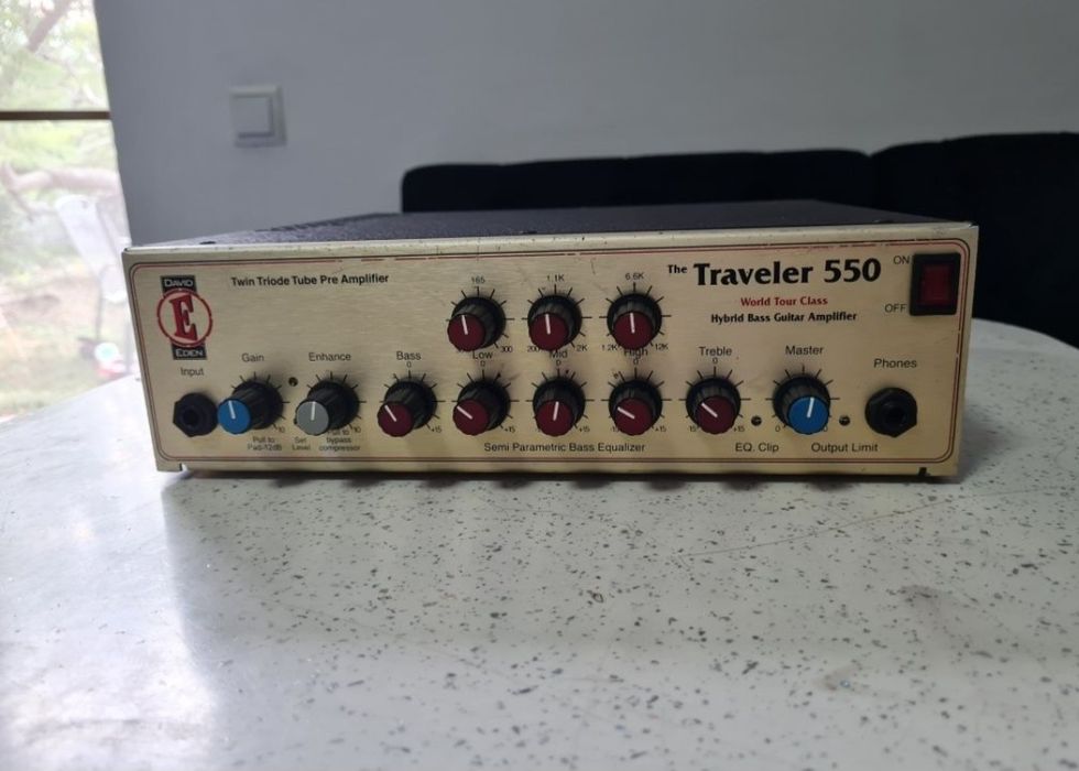 Amplificator chitara bass Edan The Traveler 550