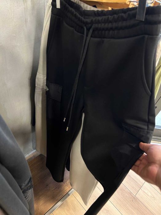Compleu set prada hanorac si pantalon