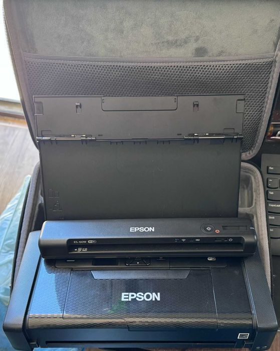 Imprimanta portabila Epson WF 100 si scaner portabil Epson ES - 60 w