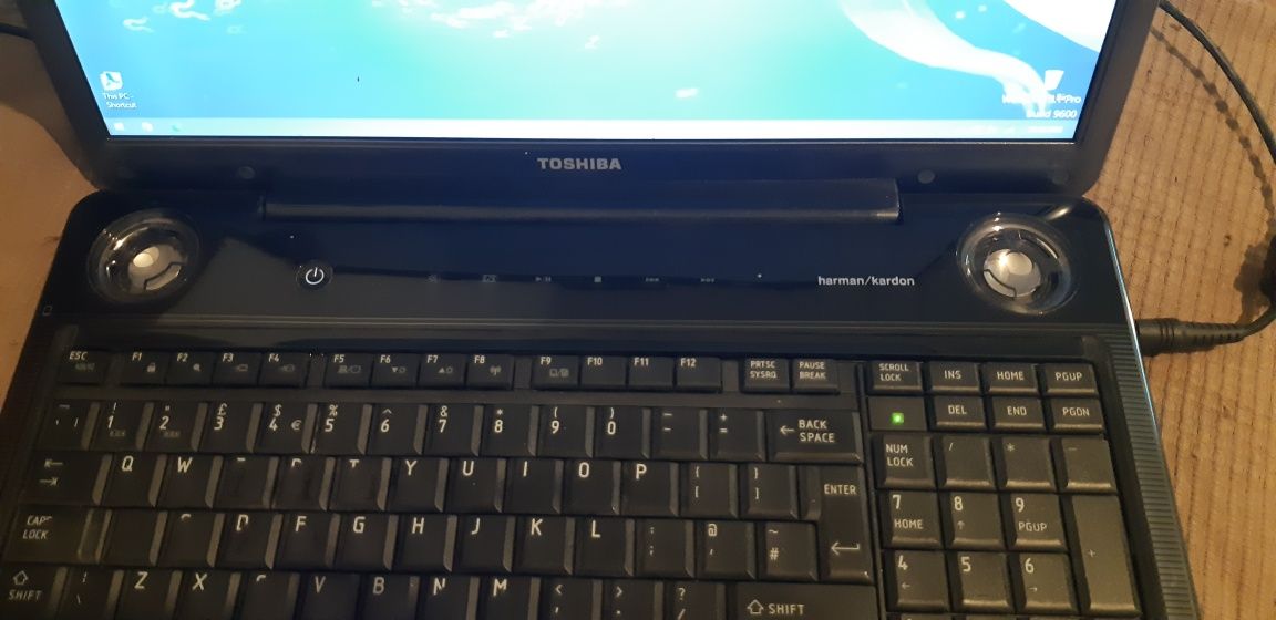 Laptop Toshiba Satellite Pro A300D