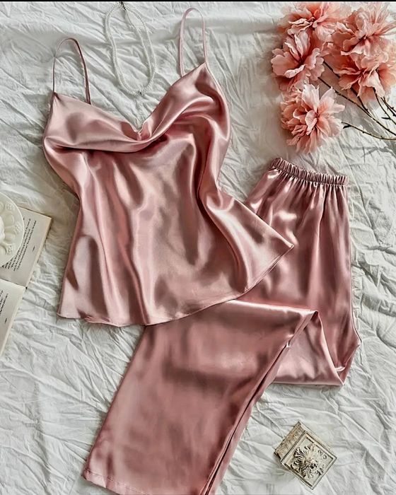 Pijama satin roz pudrat