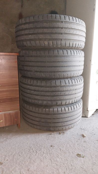 Продам диски с покрышками для BMW