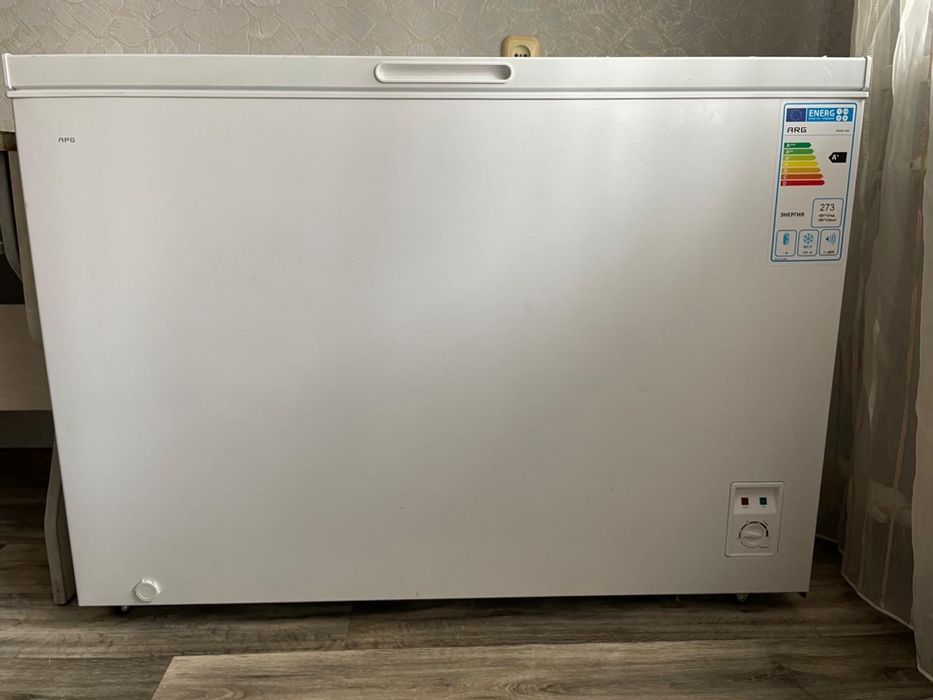 Продаю морозильник ARG/MF-300C