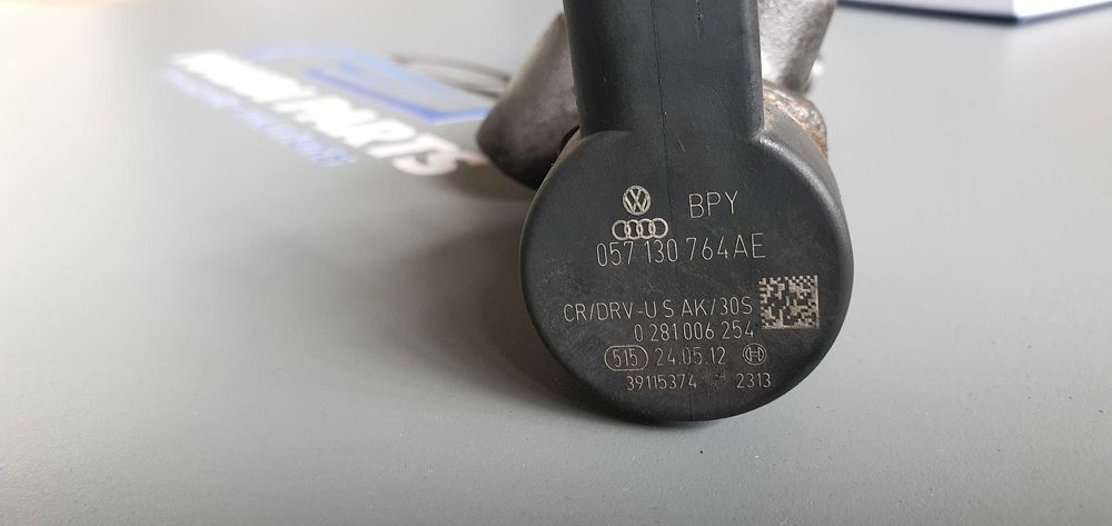 Rampa injectie cu regulator 3.0TDI 2012