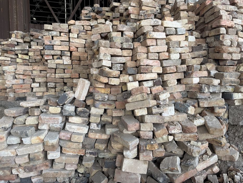 Огнеупорный киррич.