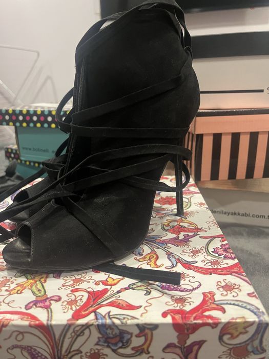 Елегантни обувки