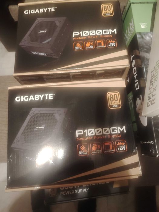 Захранване за компютър gigabyte p1000gm 2броя