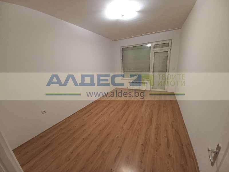 Дава се под наем Двустаен апартамент в София, Дианабад - 75 кв.м за 700 € - Снимка #7