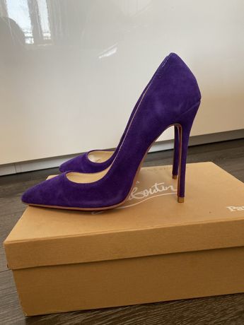 Дамски официални лилави обувки на ток Christian Louboutin