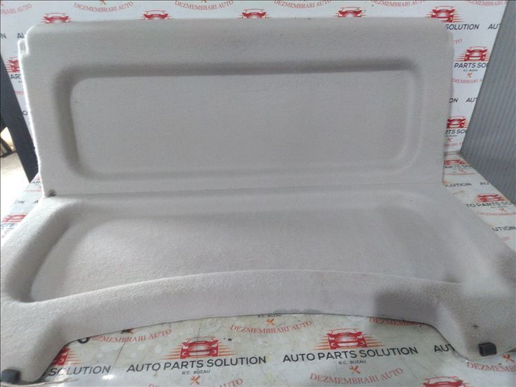 polita portbagaj 1.5 d dacia duster an fabr. 2013