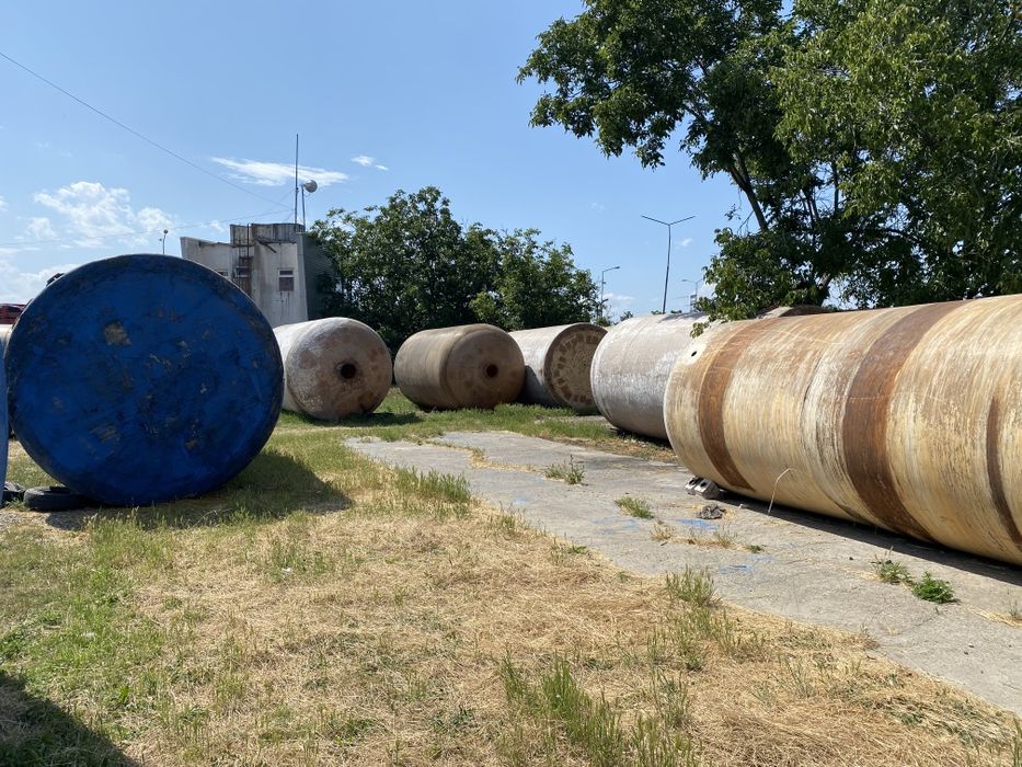 Vând Bazine din Fibra