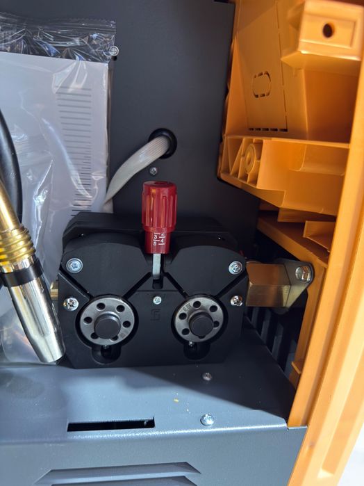 Сварочный аппарат 3 Погали (КМП електирод Аргон] MIG/Stict 251d HUGONG