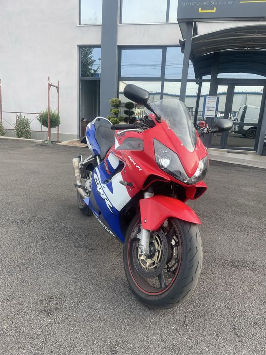 Honda cbr f4i ,2001