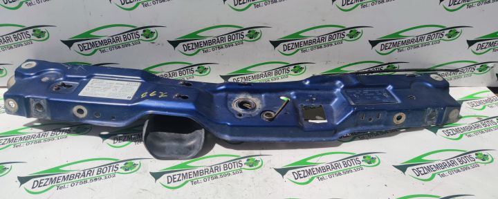 Trager Opel Meriva prima generatie