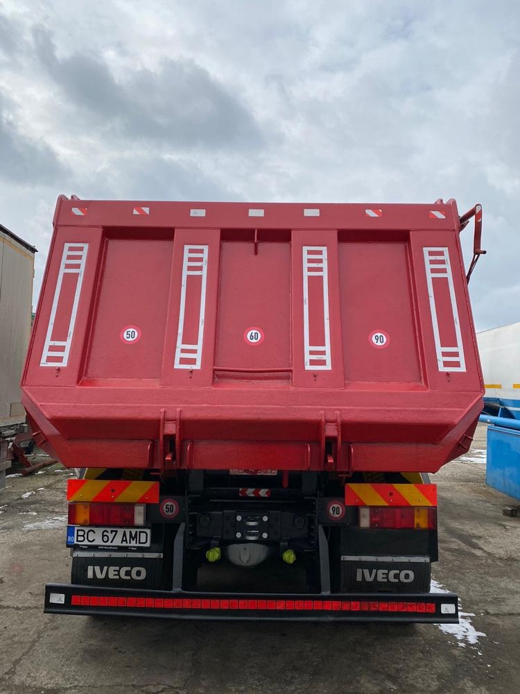 Vand basculanta 6x4, Iveco, stare perfecta, unic proprietar, km reali.