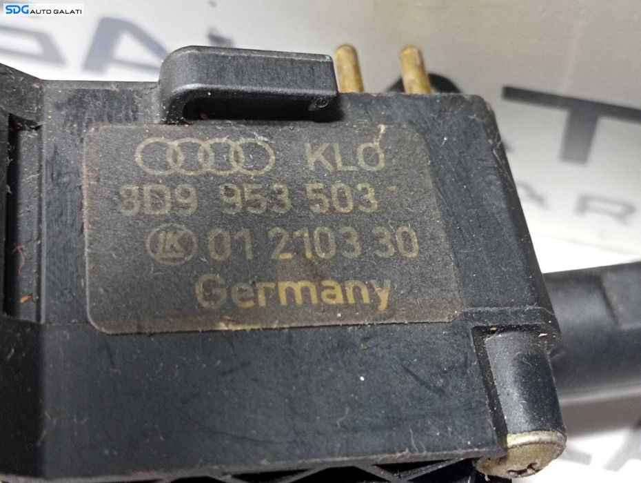 Maneta Stergator Stergatoare Parbriz Luneta Audi A4 B5 1997 - 2001 Cod 8D9953503 01210330 [M4542]