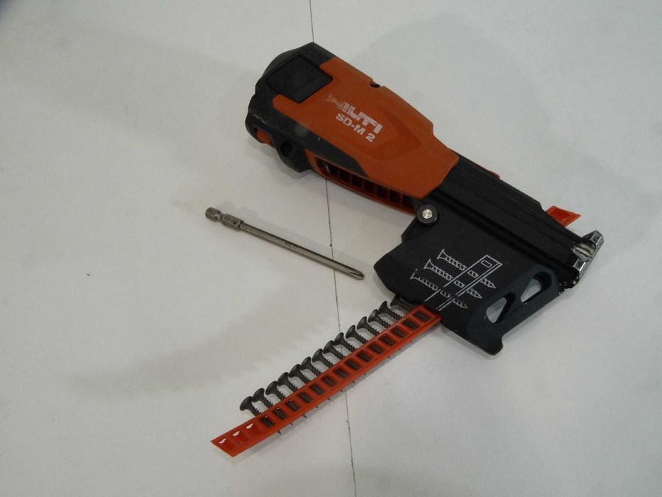 Hilti SD M2 + бит 102 мм - Магазинирано устройство