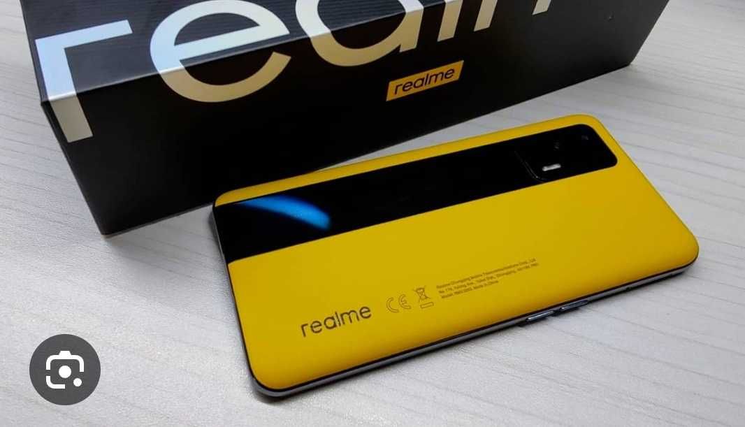 Продам или обмен, смартфон Realme GT 5G 12/256 в отличном состоянии.